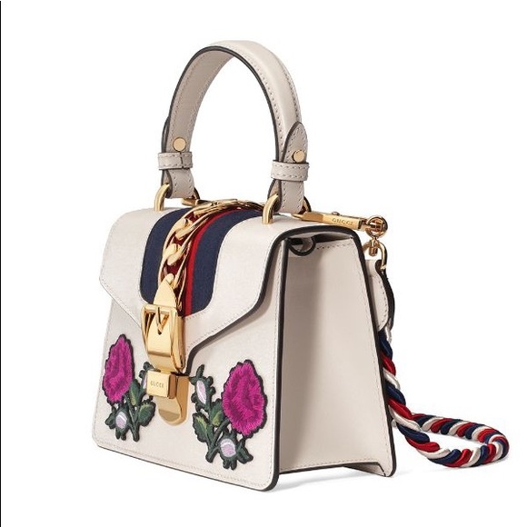 Gucci Sylvie leather mini bag - Picture 5 of 15